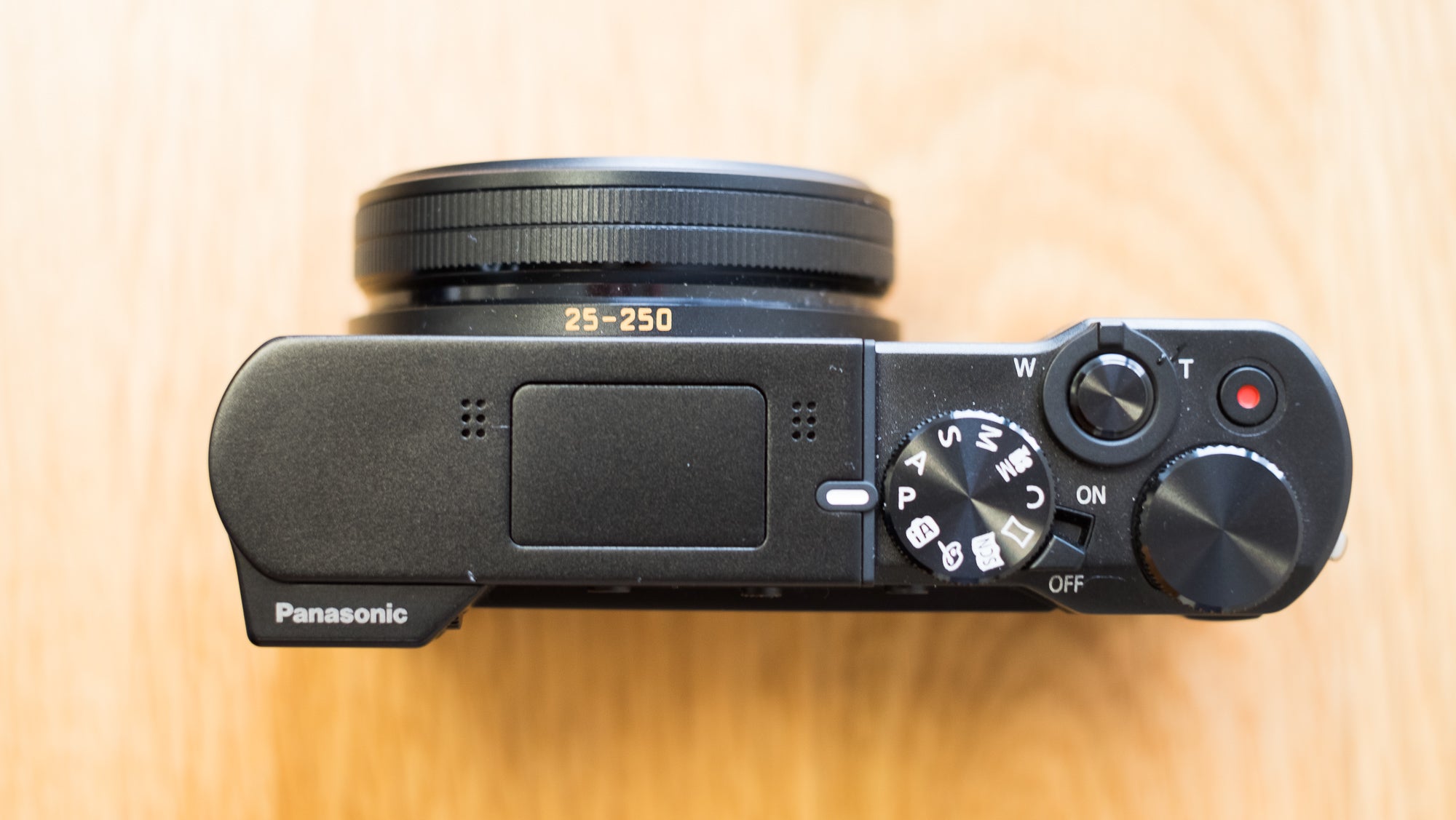 web Tonen De daadwerkelijke Panasonic TZ100 review: Big sensor, big zoom, small camera for less |  Expert Reviews