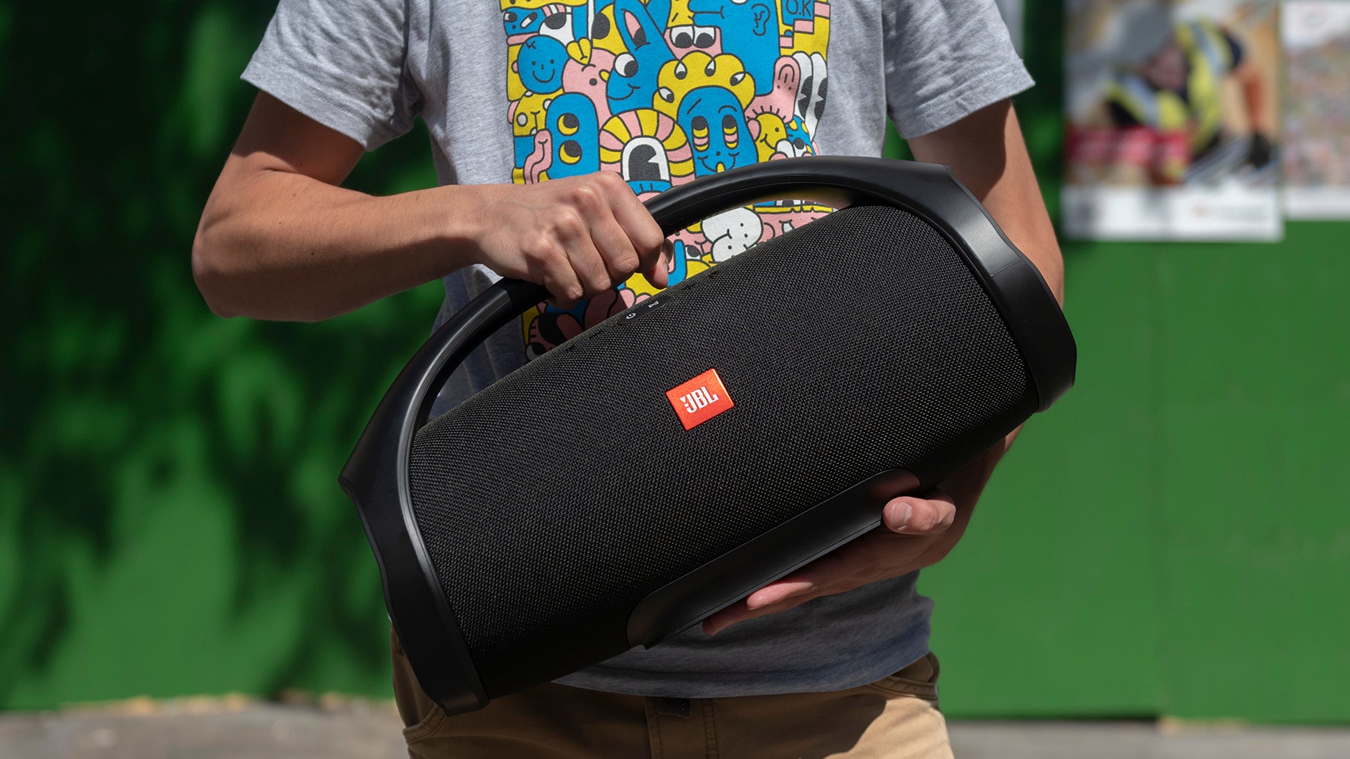 JBL Boombox review: Portable, powerful and very bassy | Reviews