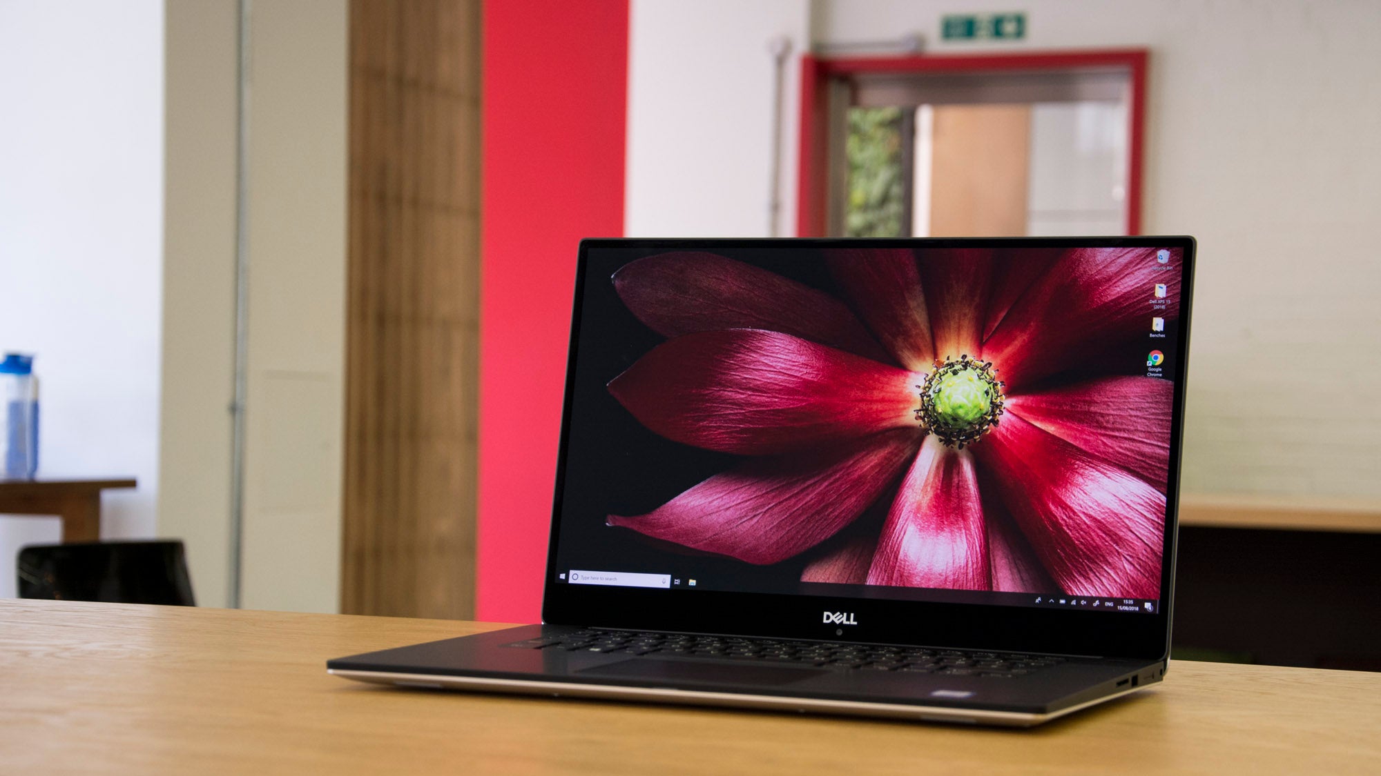 Dell XPS 15 (9570) review: The 2018 MacBook Pro beater | Expert