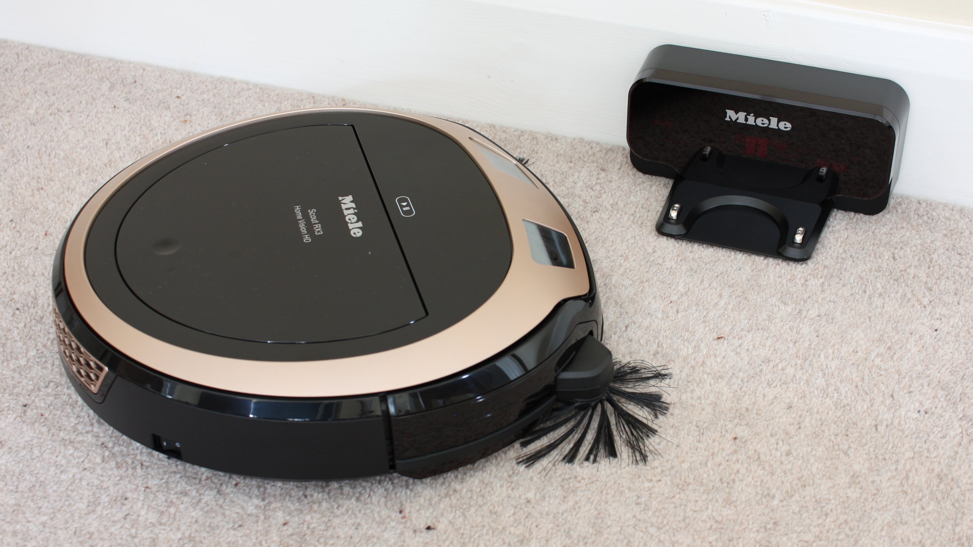Miele Scout RX3 Home review: Full of promise but to deliver | Expert
