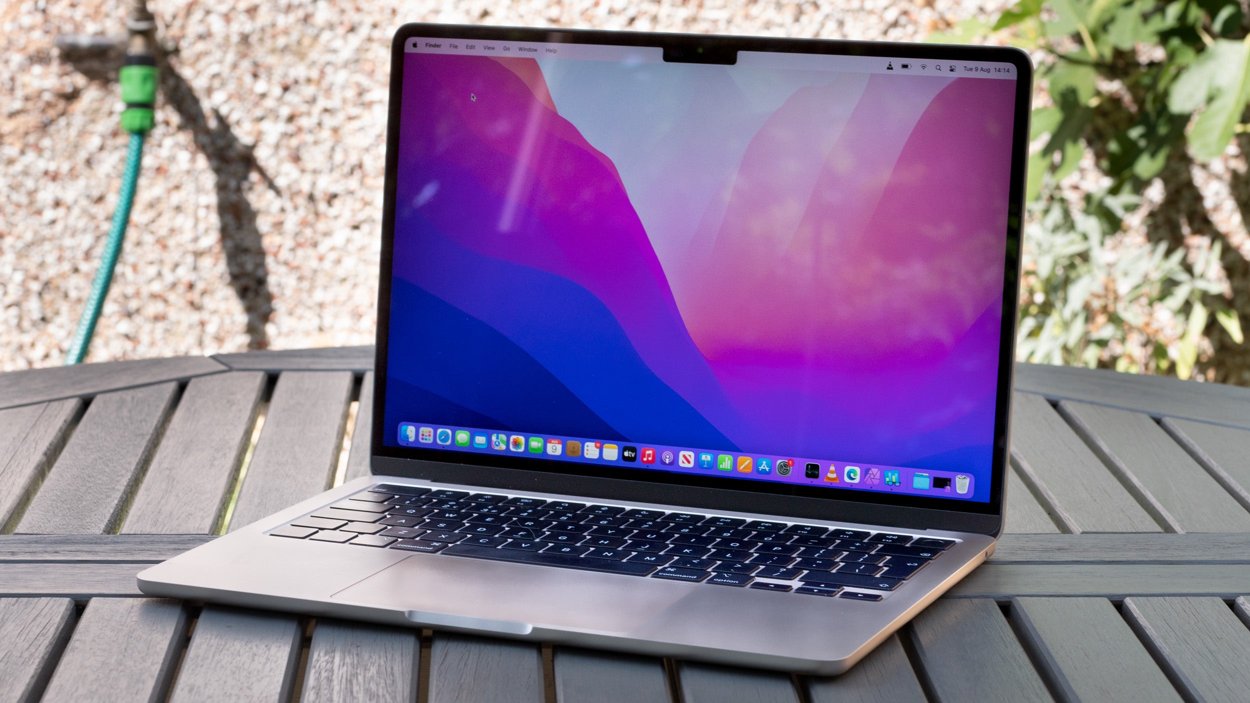 M2 Apple MacBook Air (2022) review: Better, faster, pricier Expert Reviews
