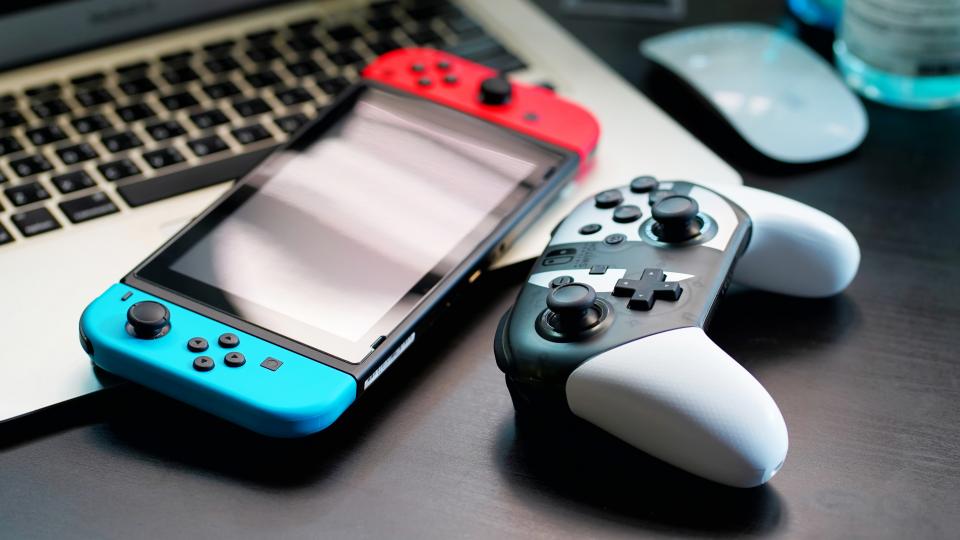 Best Nintendo Switch controller 2023: Game-changing gamepads and Joy-Con  alternatives Expert Reviews