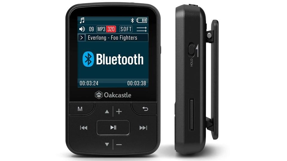winkelwagen Raak verstrikt Bliksem Best MP3 players 2022: Hi-res, pocket-sized music players from Apple, Sony  and more | Expert Reviews