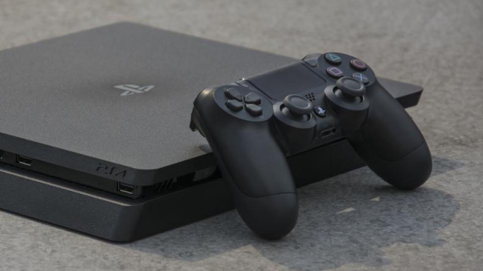 seguramente Espectador sólido Best PS4 controller 2023: The finest DualShock 4 alternatives | Expert  Reviews